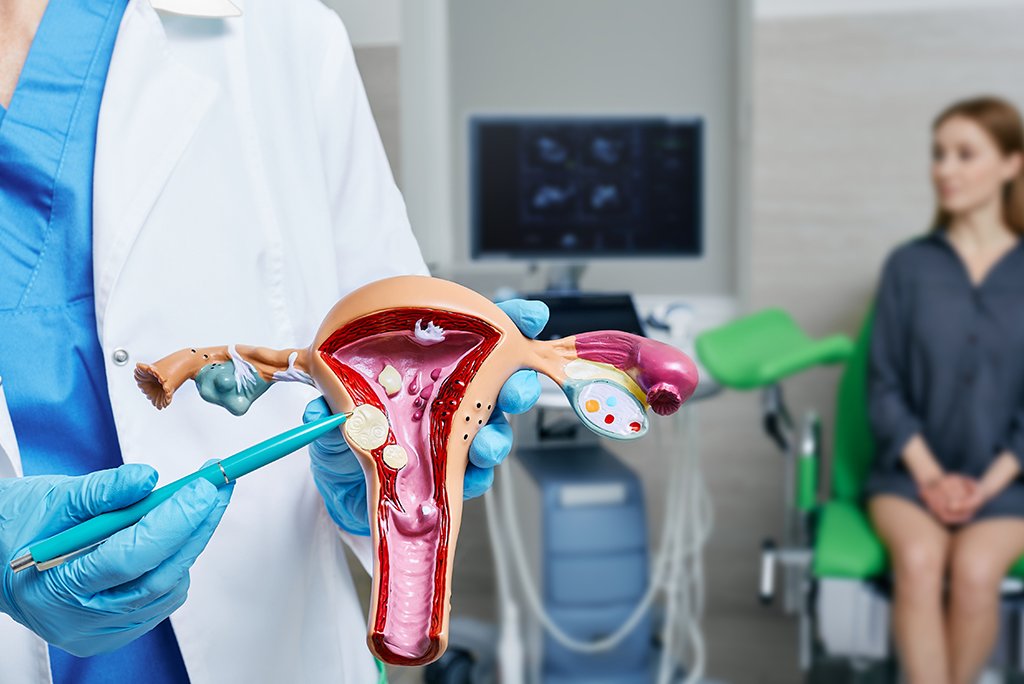 En Clínica CER somos especialista en tratar los problemas de fertilidad. Todos nuestros Ginecólogos poseen la subespecialidad en infertilidad. www.cer.cl