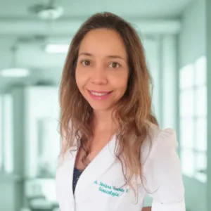 Dra. Javiera Guamán - Medicina Reproductiva, infertilidad, ginecología y obstetricia - Clínica CER